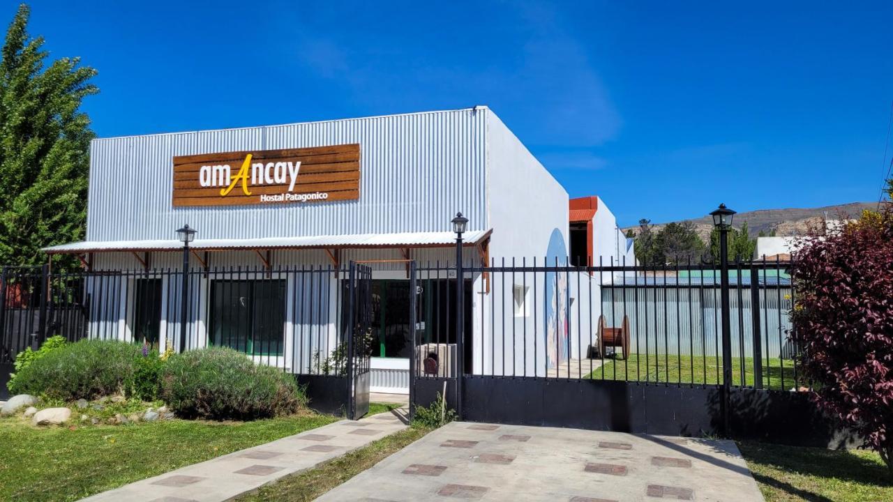 ホテル Amancay Hostal Patagonico エル・カラファテ エクステリア 写真