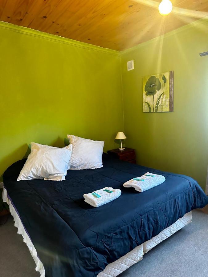 ホテル Amancay Hostal Patagonico エル・カラファテ エクステリア 写真