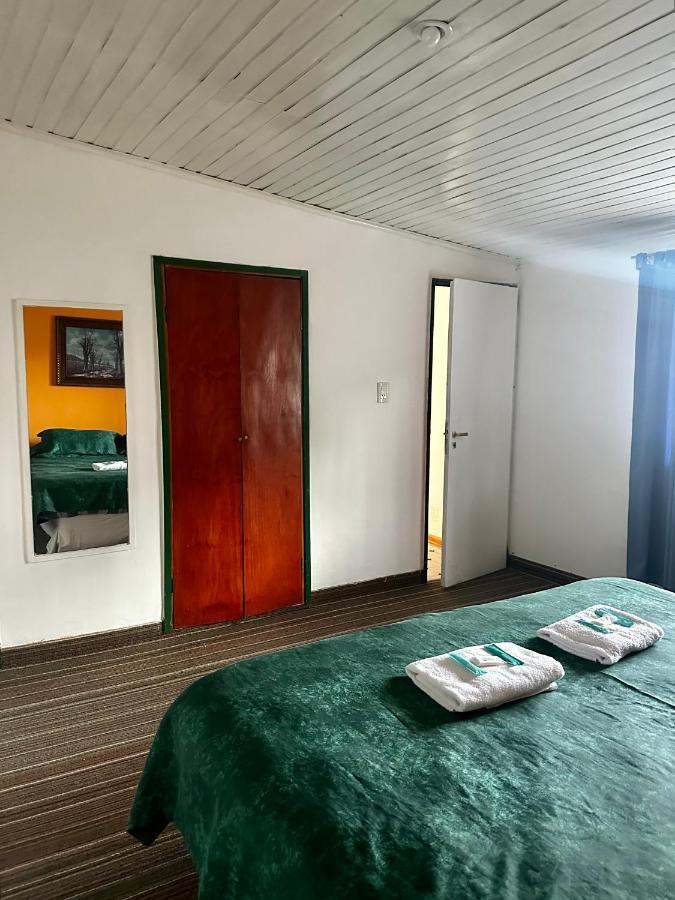 ホテル Amancay Hostal Patagonico エル・カラファテ エクステリア 写真