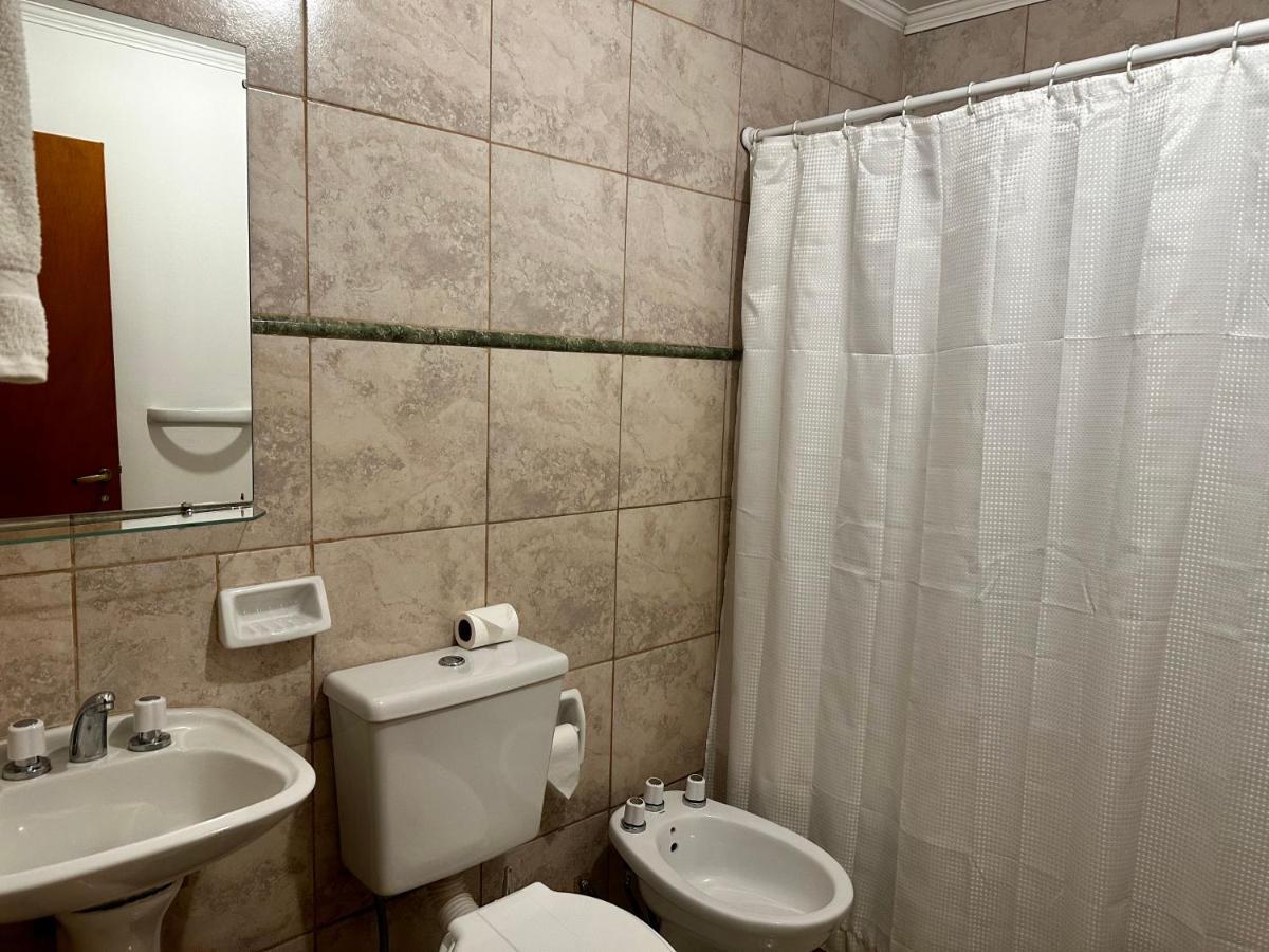 ホテル Amancay Hostal Patagonico エル・カラファテ エクステリア 写真
